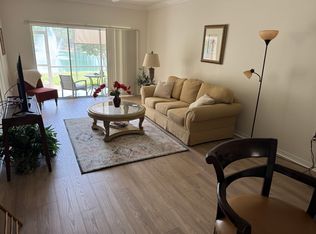431 Valerie Way UNIT 103, Naples, FL 34104