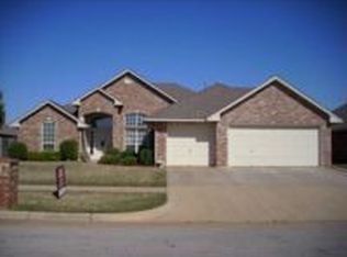 17104 Bridle Ridge Cir, Edmond, OK 73012