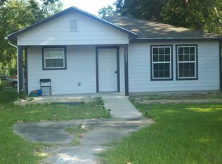2303 Bonnie St, West Orange, TX 77630