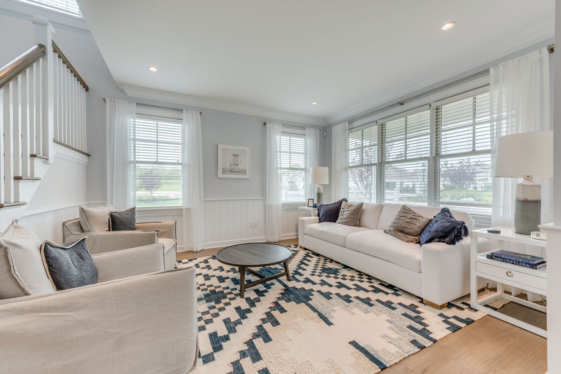 907 Ln, Pond in Southampton Out East