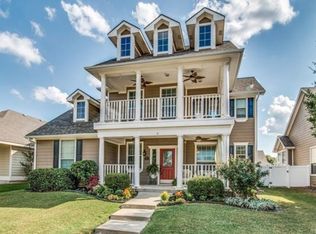 10120 Lakeview Dr, Aubrey, TX 76227