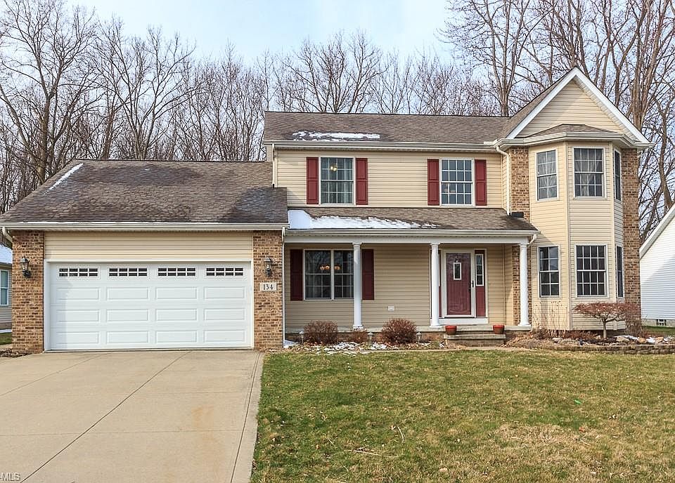 1st image of 134 Christine Ct