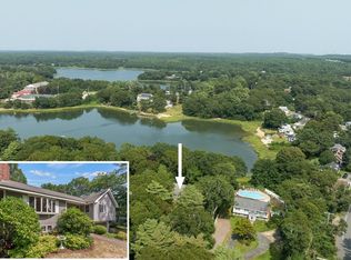 4 Quamhassett Rd, Bourne, MA 02532