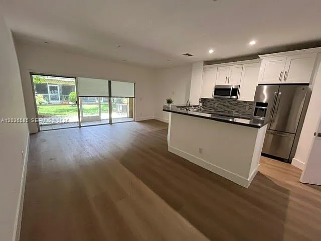 12140 SW 4th St #12140 — Photo 9