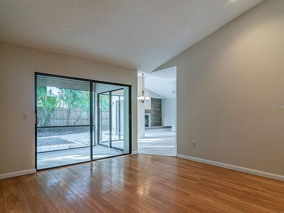 5th image of 1962 Brookstone Way
