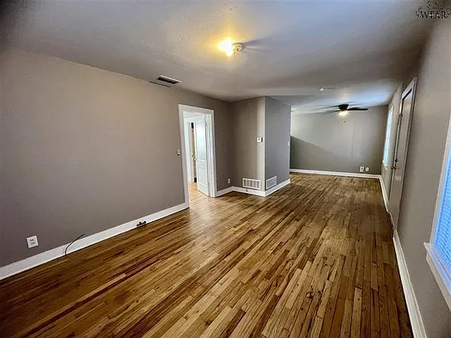 2181 Avenue K — Photo 3