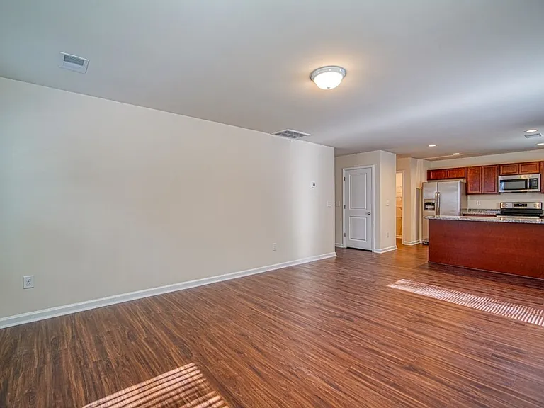 580 Millsgate Cir — Photo 9