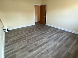 224 N York Rd APT B, Hatboro, PA 19040