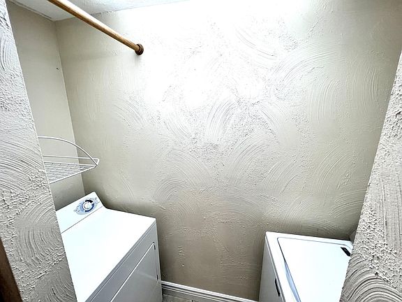 5th image of 2941 Bough Ave #1-D-1