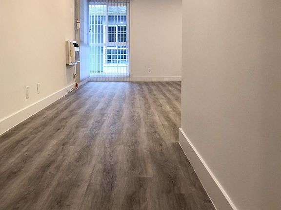 2nd image of 4439 Murietta Ave APT 26