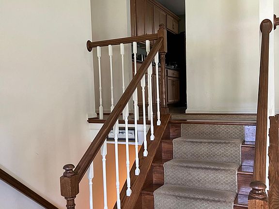 5th image of 15108 Bernadette Ct