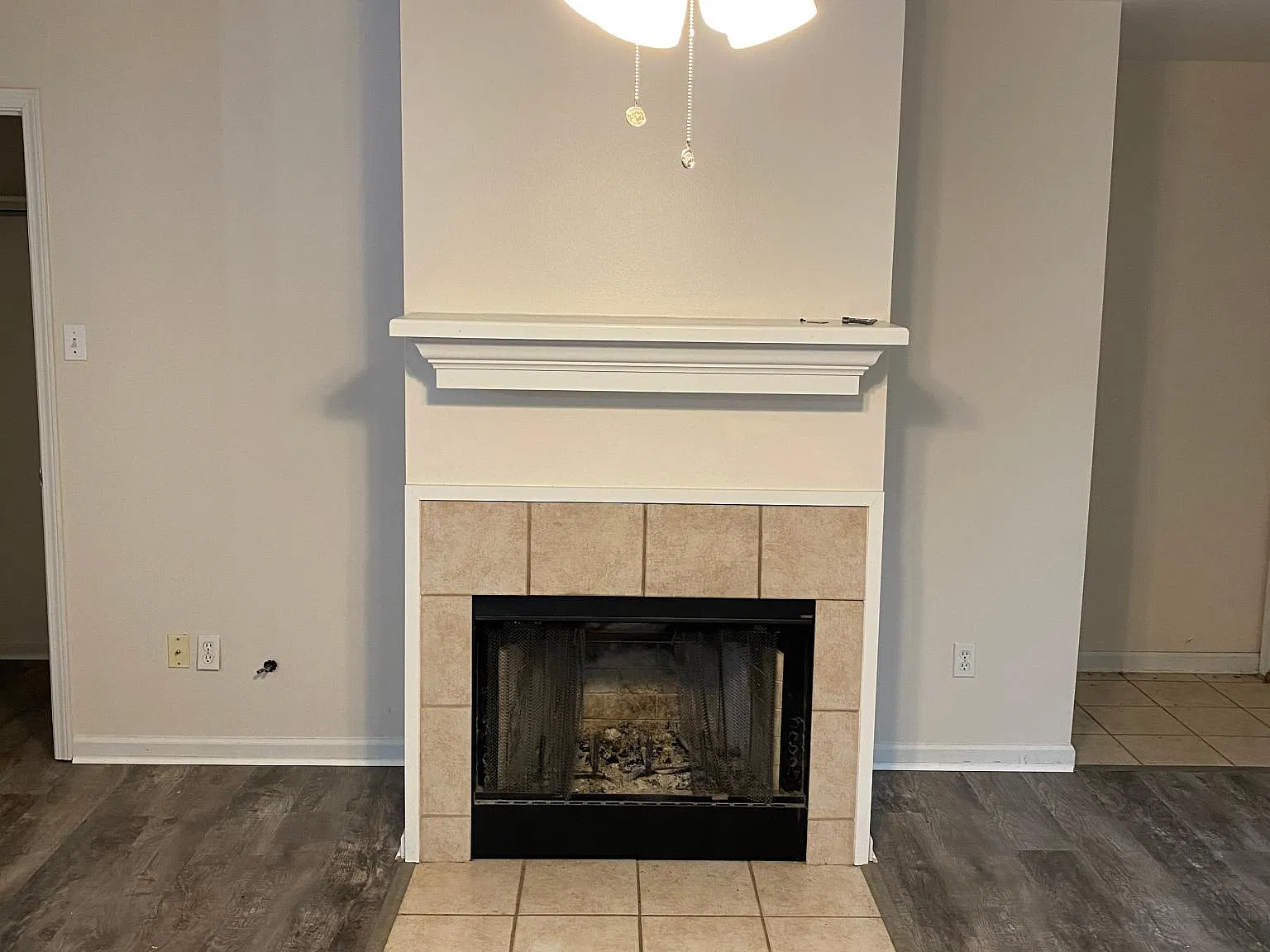2 bed, 2.5 bath, 1330 sqft, $1,375 — Photo 3