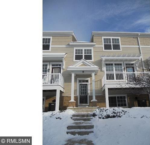 1st image of 1670 Village Trail E