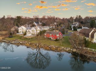 29 Bayside Ter, Riverside, CT 06878