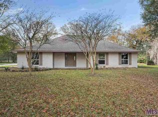 25393 Plantation Ave, Denham Springs, LA 70726