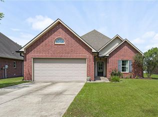 40311 Maison Lafitte Blvd, Madisonville, LA 70447