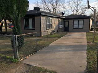 1103 Houston St, Columbus, TX 78934