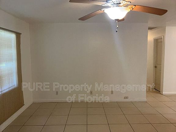 4th image of 5714 SE 4th St