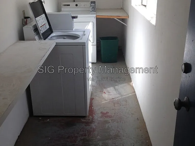 405 W Alameda Ave #M — Photo 10