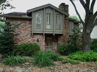 11 Kings Row, Houston, TX 77069