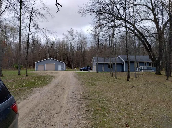 11091 W Eight Point Lake Rd, Lake, MI 48632