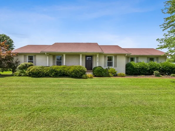 5013 Hays Dr, Columbia, TN 38401