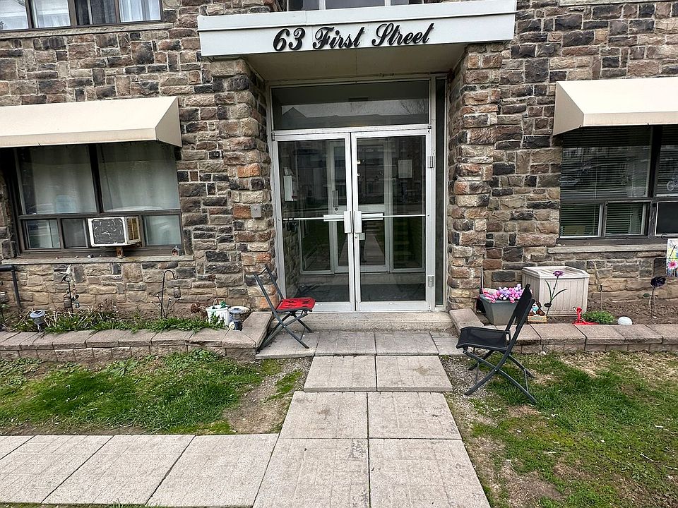 1st image of 63 1st St #A2
