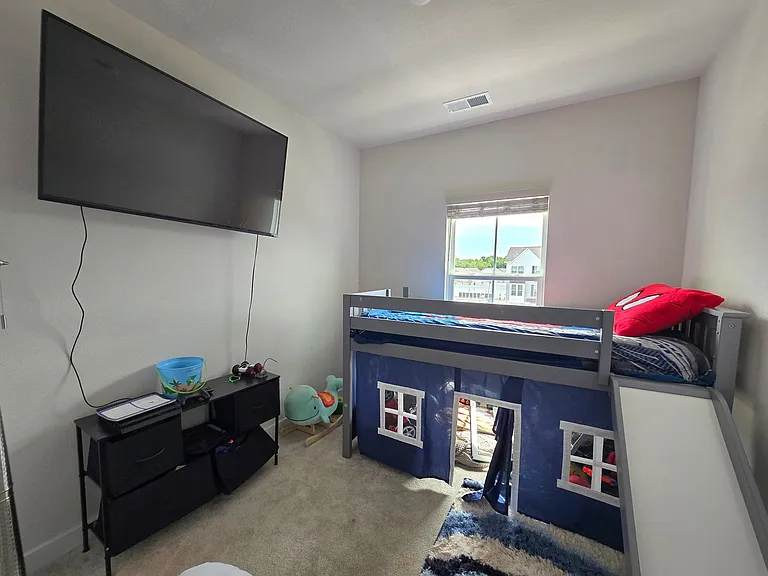 302 Fost Blvd — Photo 10