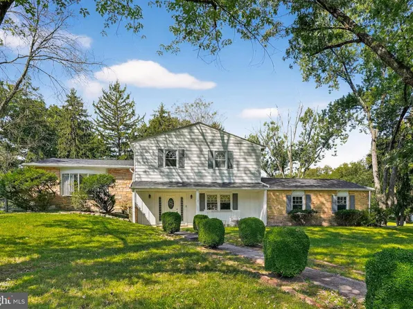 396 Aurora Dr, Millersville, MD 21108