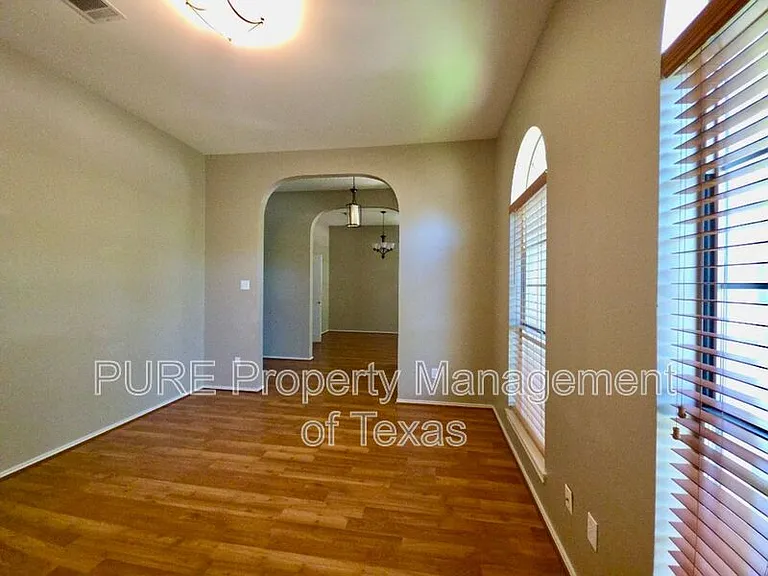 1604 Copperhead Cv — Photo 4
