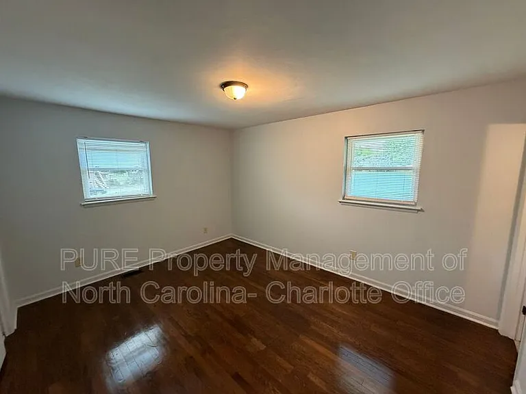 2429 Galloway Rd — Photo 15