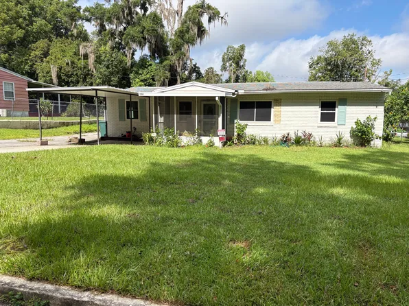 208 NE 37th Ter, Ocala, FL 34470