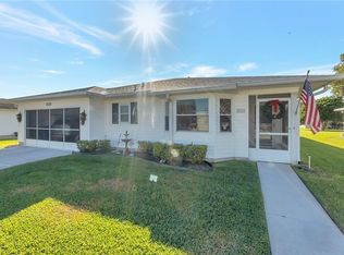 2116 Grand Cypress Dr, Lakeland, FL 33810
