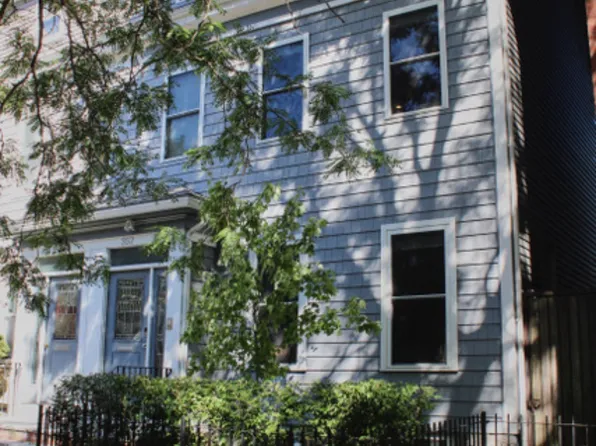 352 K St #1, South Boston, MA 02127