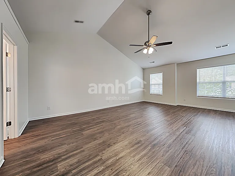 106 Vango Dr — Photo 11