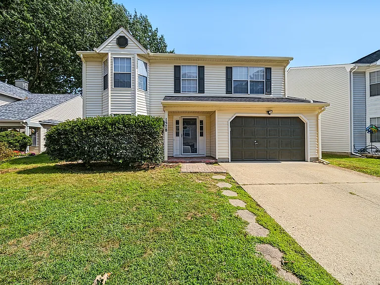 1578 Winthrope Dr — Photo 1