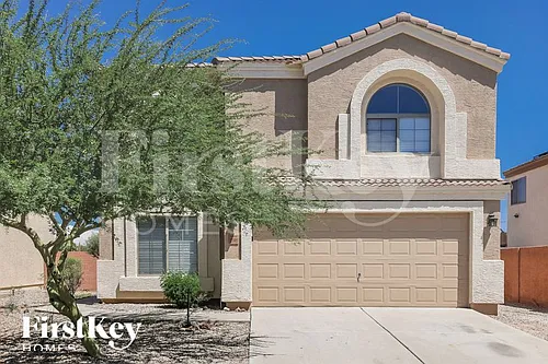 23905 N Oasis Blvd Photo 1
