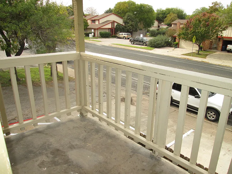 8907 Parkfield Dr — Photo 26