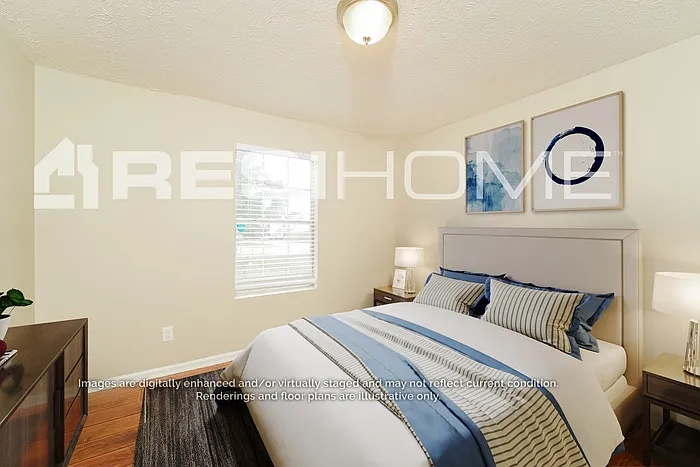 304 Marsh Glen Dr — Photo 8