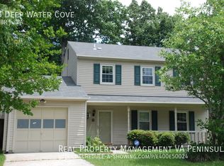 8 Deep Water Cv, Newport News, VA 23606
