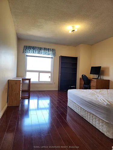 4253 Trellis Cres #UPPER Photo 1