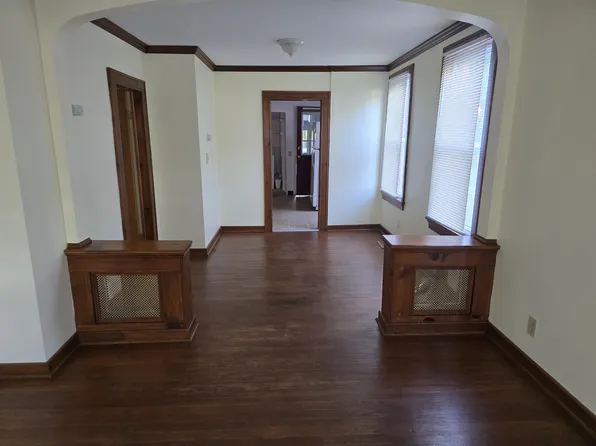 185 Ford Ave #1, Troy, NY 12180