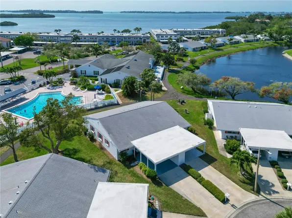 9424 Andover Cir, Bradenton, FL 34210