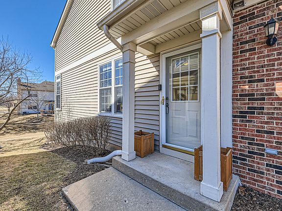 4th image of 1254 Bradley Cir