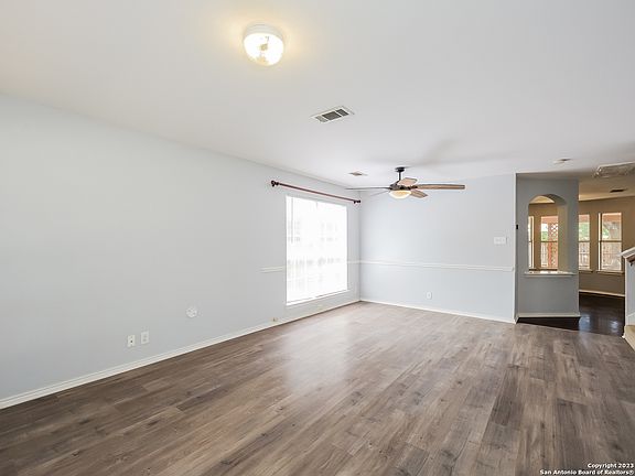 3rd image of 6019 Woodway Pl