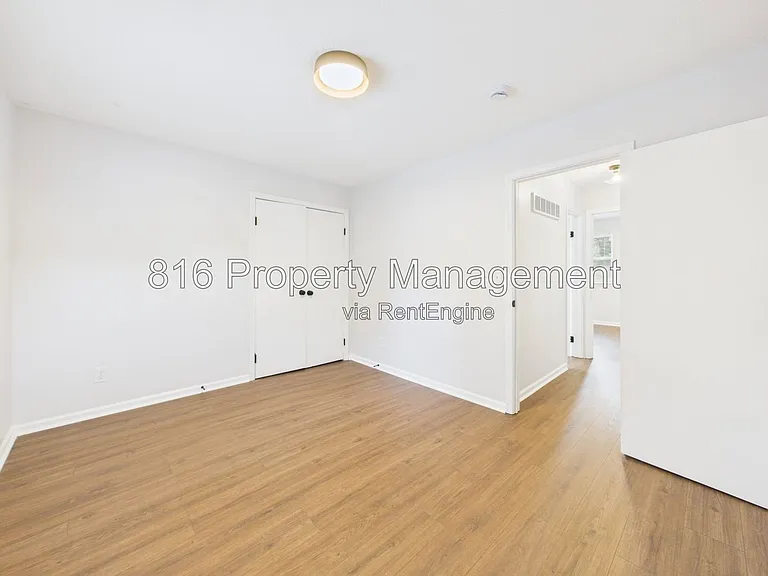 7030 Ewing Ave #7028 — Photo 14