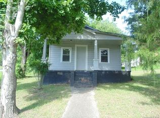 202 N Gregory St, Lancaster, SC 29720