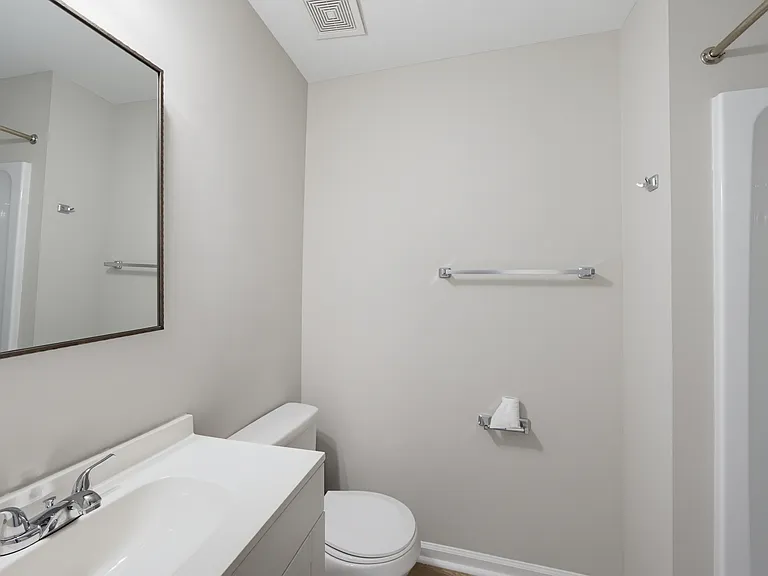 Primary Bedroom En Suite