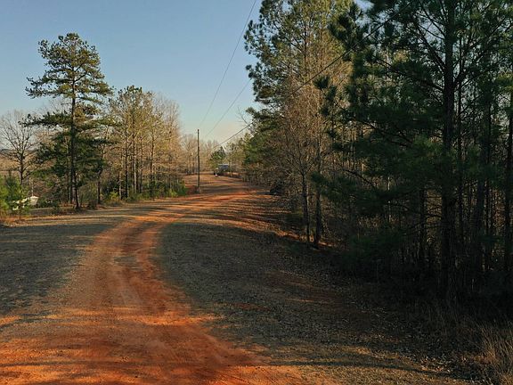 4th image of 250 County Road 557