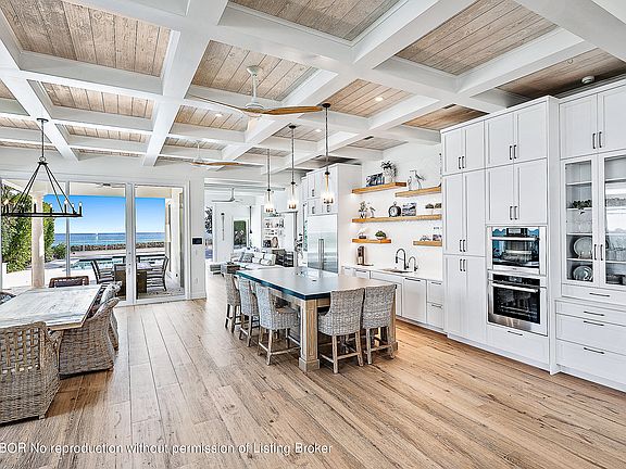 3rd image of 708 Ocean Dr